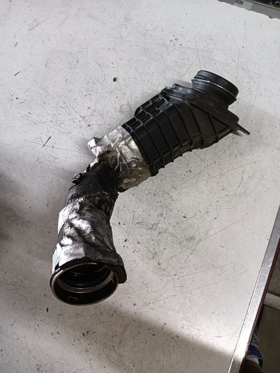 Furtun intercooler turbo AUDI A6/S6 IV Saloon (4G2, C7, 4GC) [ 2010 - 2018 ] TDI (CGLC, CMGB) 130KW|177HP
