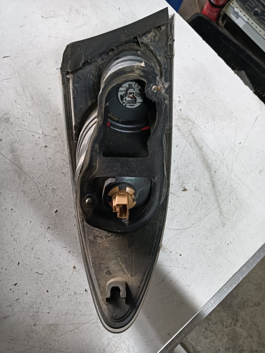 Lampa spate / stop dreapta spate MAZDA  6 2005> – foto 2