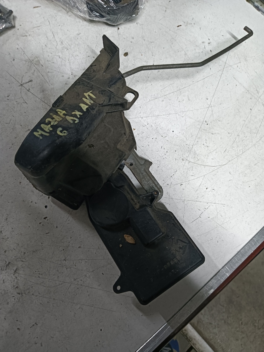 Broasca usa dreapta spate MAZDA  6 2005>