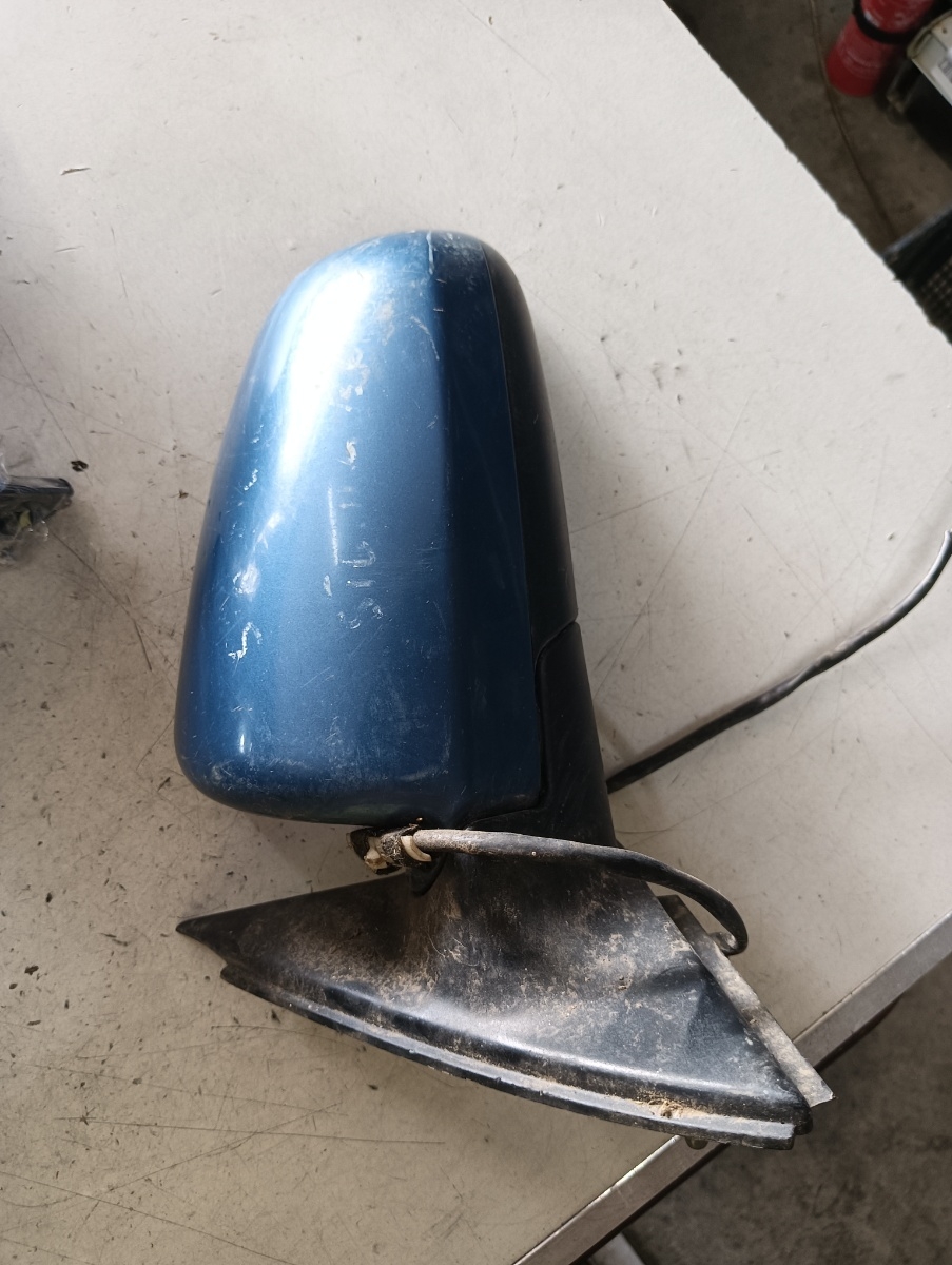 Oglinda stanga fata AUDI A4 II (8E2, B6) [ 2000 - 2005 ] – foto 2