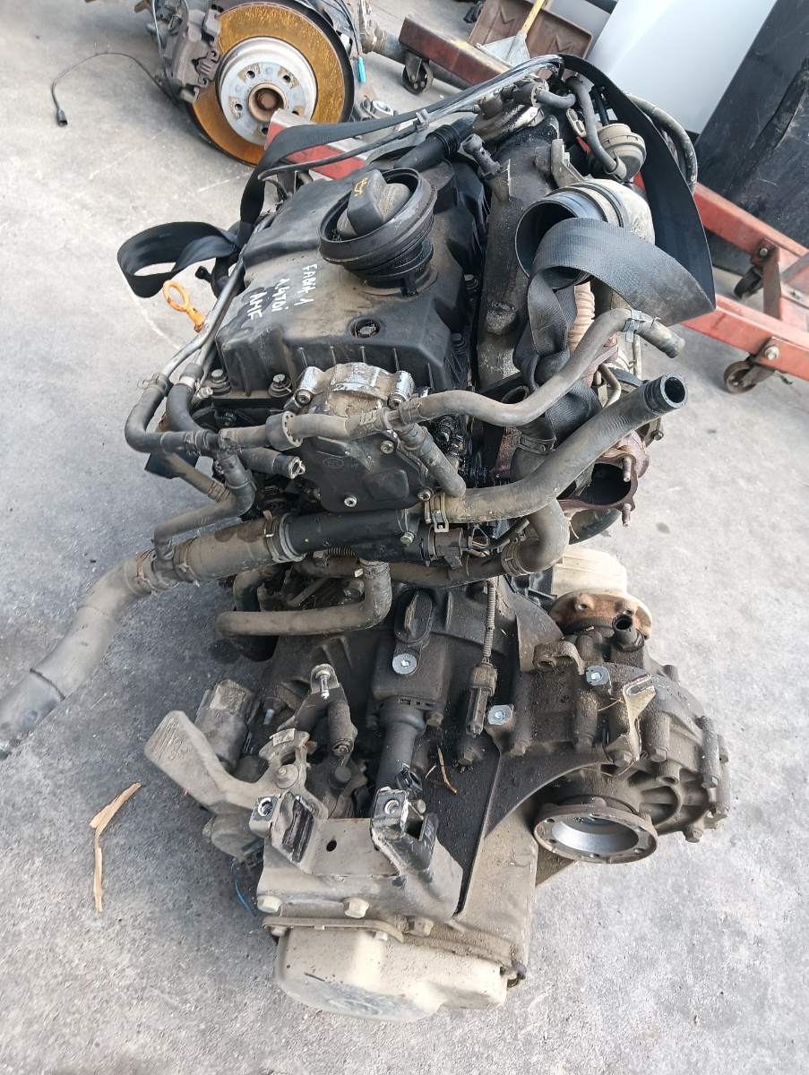 Motor SKODA FABIA (6Y2) [ 1999 - 2008 ] TDI (AMF) 55KW|75HP – foto 5