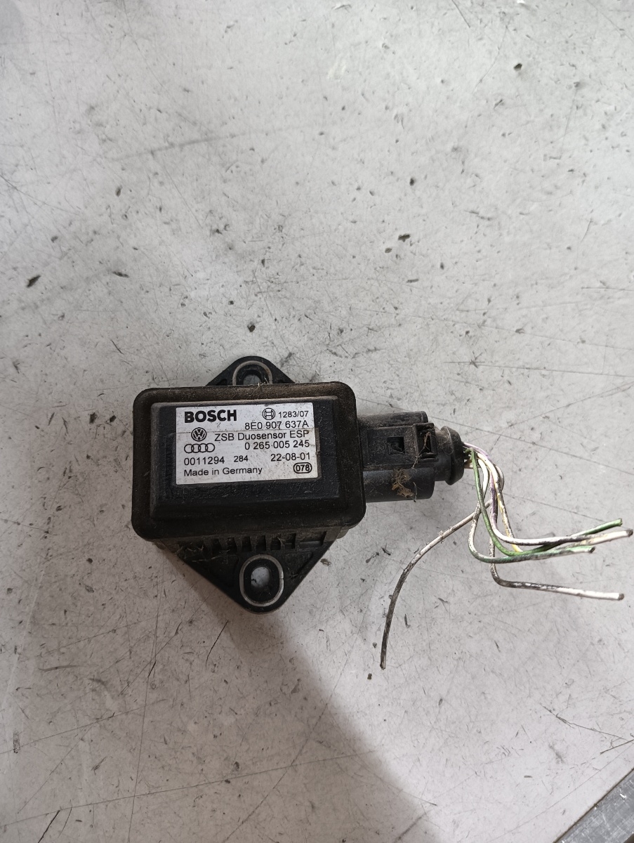 Senzor ABS AUDI A4 II (8E2, B6) [ 2000 - 2005 ] OEM 8e0907637a