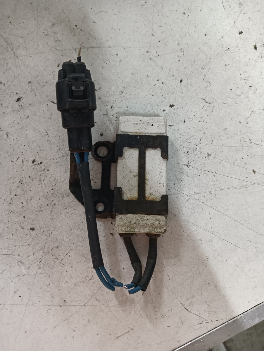 Releu ventilator TOYOTA AVENSIS (_T25_) [ 2003 - 2008 ] OEM 2468103560