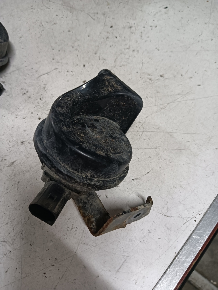Claxon AUDI A3 II (8P1) [ 2003 - 2013 ]