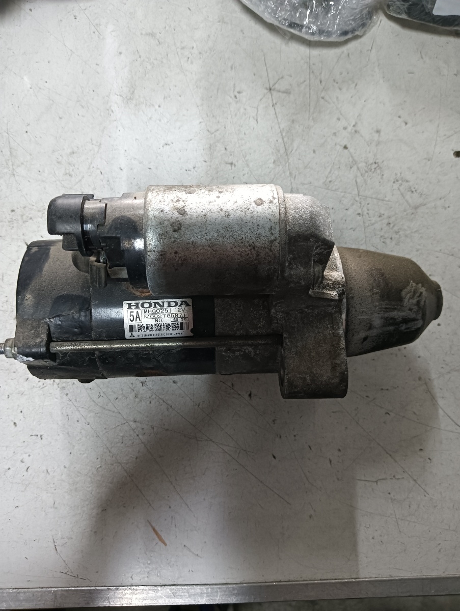 Electromotor HONDA CIVIC VIII Hatchback (FN, FK) [ 2005 - > ] OEM M002t85871