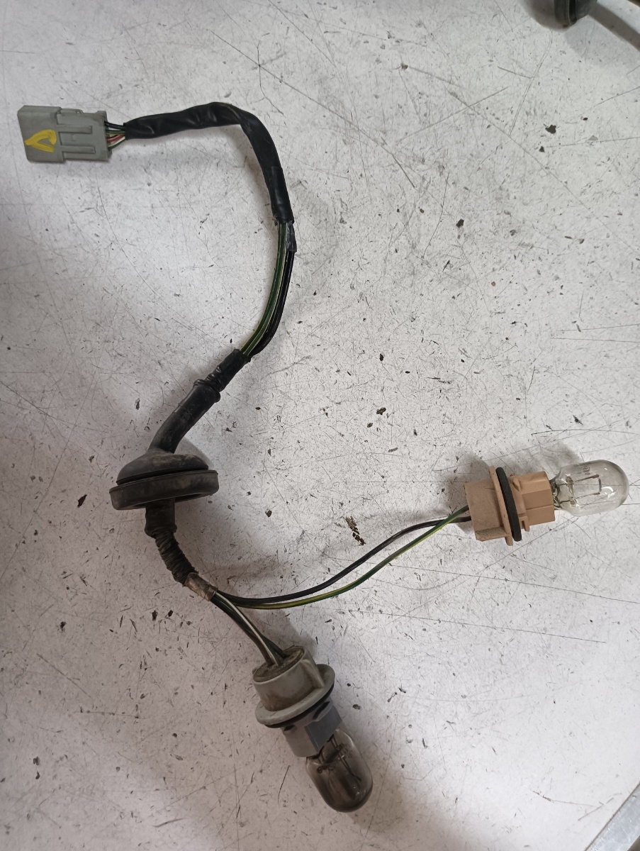Soclu far / stop dreapta spate HONDA CIVIC VIII Hatchback (FN, FK) [ 2005 - > ] – foto 2