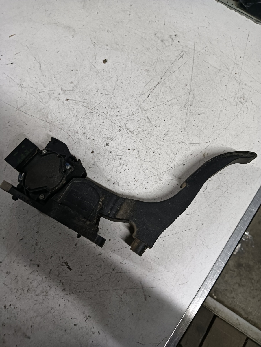 Pedala de acceleratie SKODA FABIA (6Y2) [ 1999 - 2008 ] OEM 0281002378