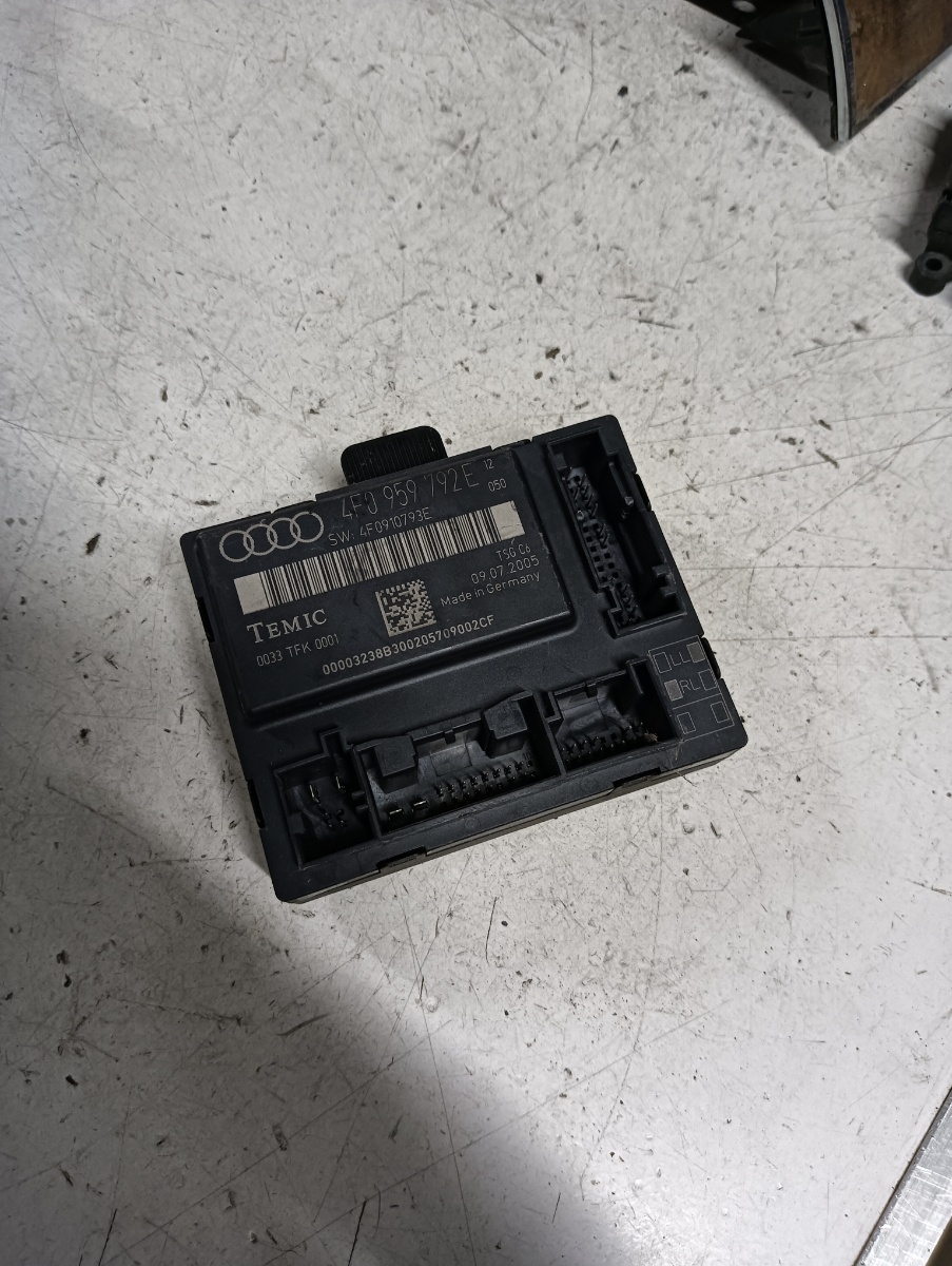 Modul usa dreapta fata AUDI A6/S6 III Saloon (4F2, C6) [ 2004 - 2011 ] OEM 4f0959792e – foto 2