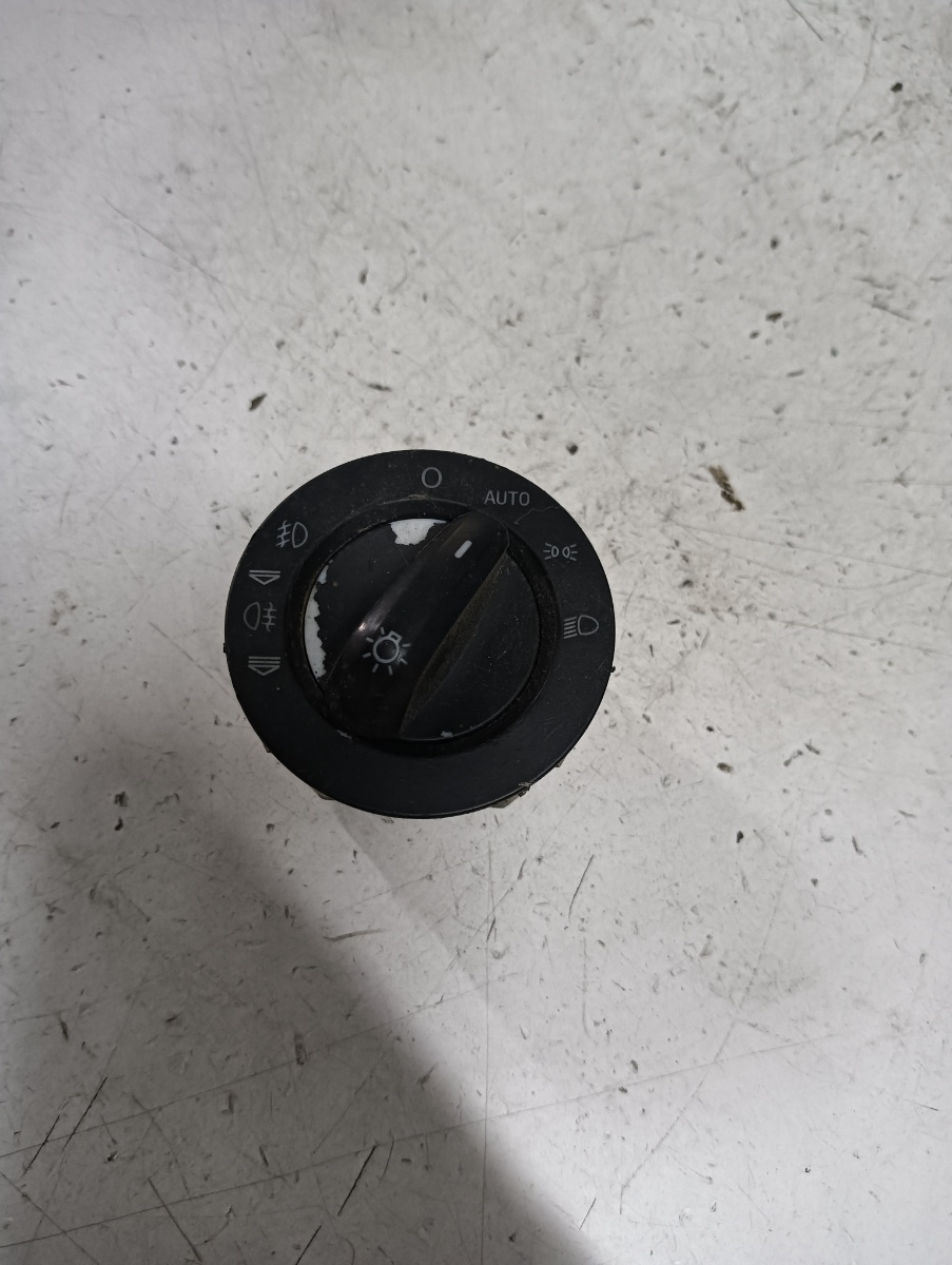 Bloc lumini AUDI A6/S6 III Saloon (4F2, C6) [ 2004 - 2011 ] OEM 4f194153d