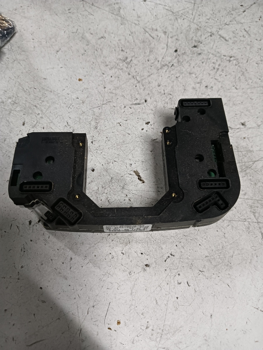 Senzor unghi volan AUDI A6/S6 III Saloon (4F2, C6) [ 2004 - 2011 ] OEM 4f0910549
