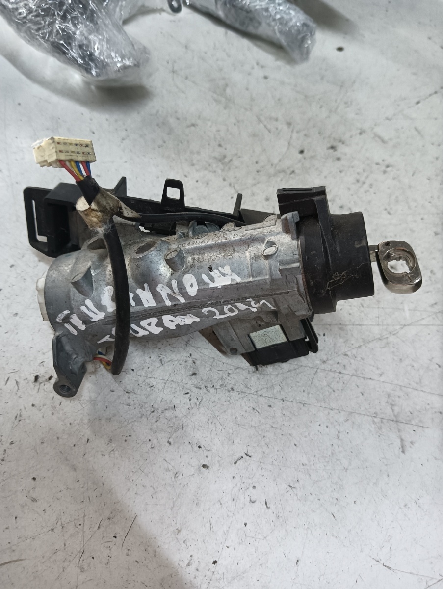 Contact cu cheie VOLKSWAGEN TOURAN (5T1) [ 2015 - > ] OEM 1k0905851