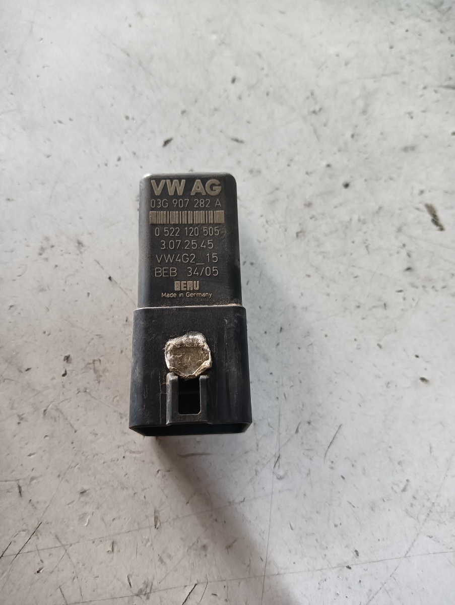 Releu bujii  SKODA OCTAVIA II Combi (1Z5) [ 2004 - 2013 ] OEM 03g907282a
