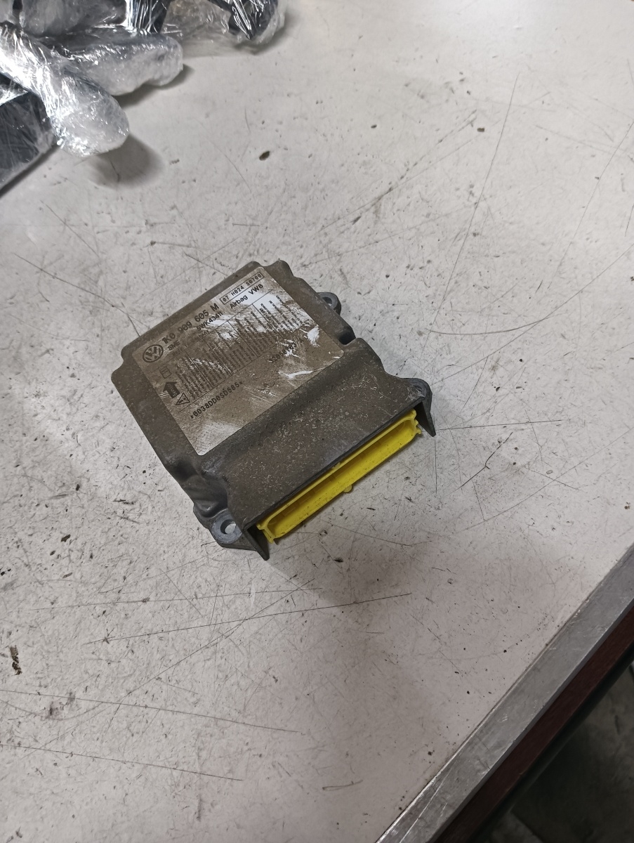 Calculator airbag  SKODA OCTAVIA II Combi (1Z5) [ 2004 - 2013 ] OEM 1k0909605m