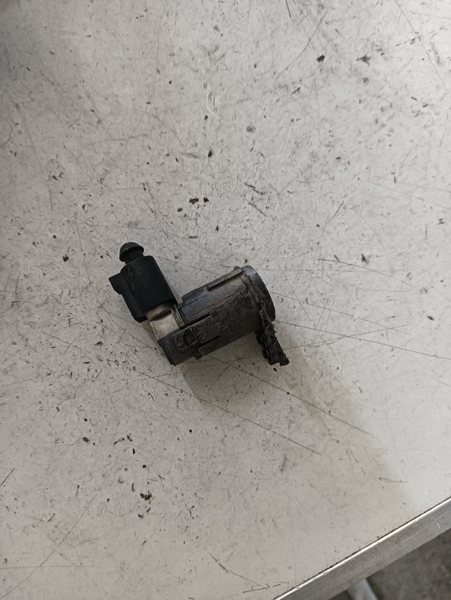 Senzori parcare spate SKODA OCTAVIA II Combi (1Z5) [ 2004 - 2013 ] OEM 1j0973703