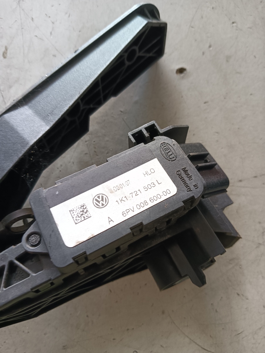 Pedala de acceleratie VOLKSWAGEN PASSAT (3C2) [ 2005 - 2010 ] TDI (BMP) 103KW|140HP OEM 1k1721503l – foto 2