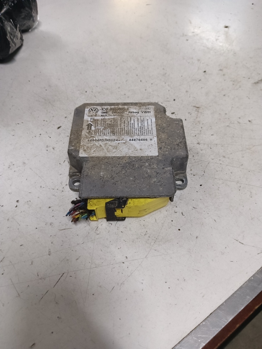 Calculator airbag SKODA FABIA II (542) [ 2006 - 2014 ] OEM 1c0909605f – foto 2