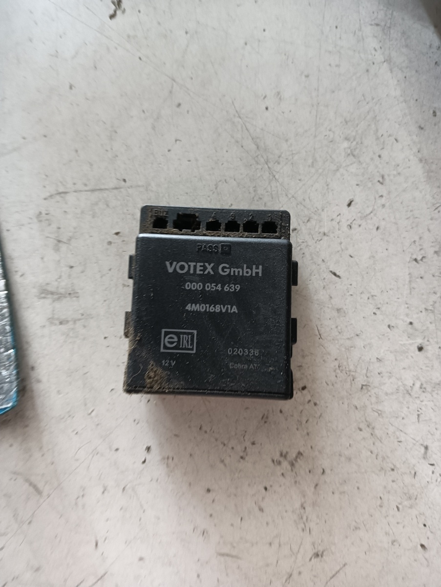 Modul senzori parcare  AUDI A4 III (8EC, B7) [ 2004 - 2008 ] OEM 000054649