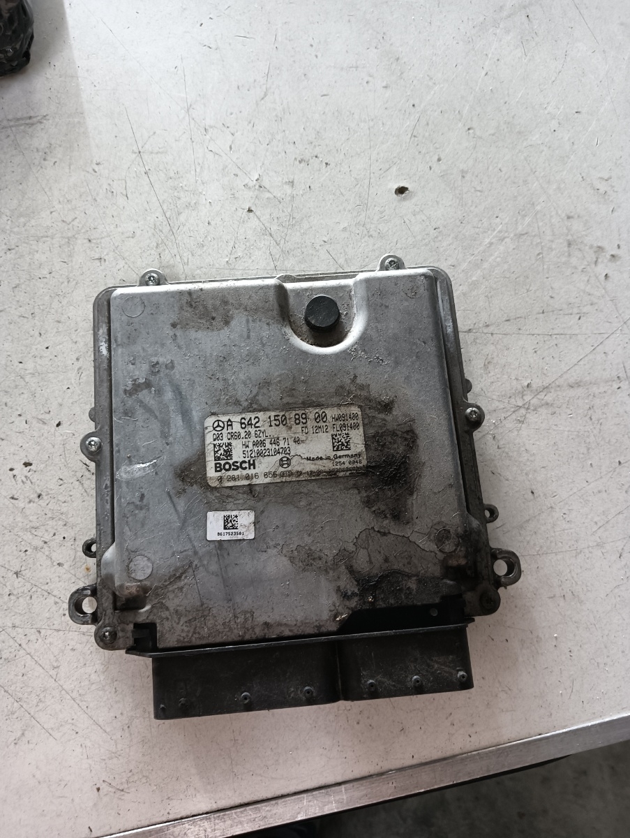 Calculator ecu MERCEDES-BENZ E-CLASS (W212) [ 2009 -> ] BOSCH 0281016656 OEM A6421508900