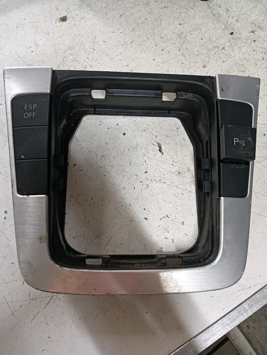 Buton esp/senzor parcare VOLKSWAGEN PASSAT (3C2) [ 2005 - 2010 ]