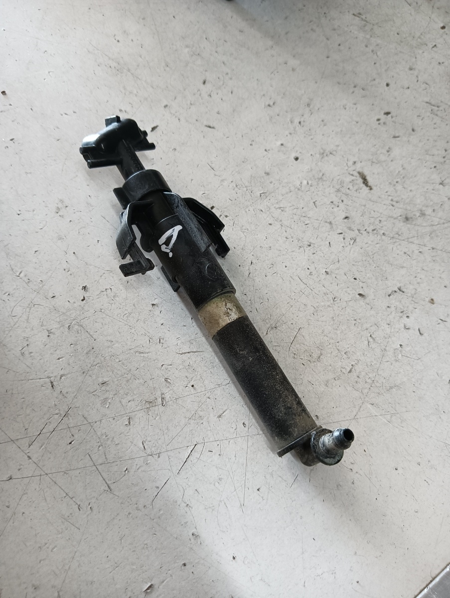 Spalator far dreapta fata VOLKSWAGEN PASSAT 3G2 2014 - >