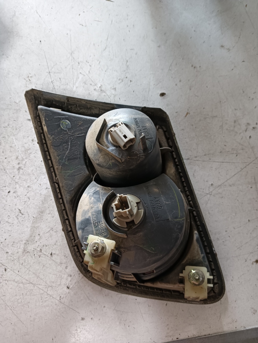 Lampa spate / stop stanga spate MAZDA 6 GG 2002 - 2008 – foto 2
