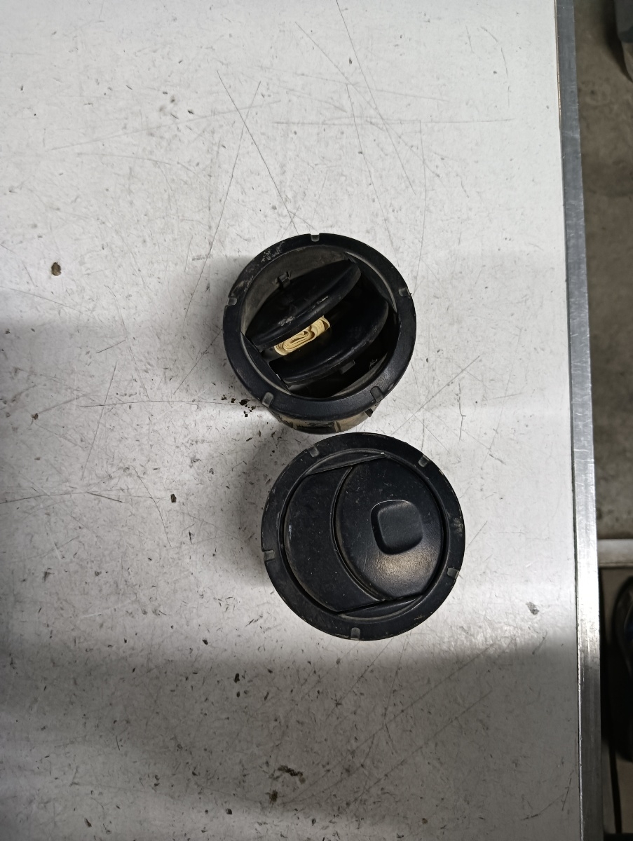 Guri ventilatie  RENAULT MASTER II Box (FD) [ 1998 - > ]