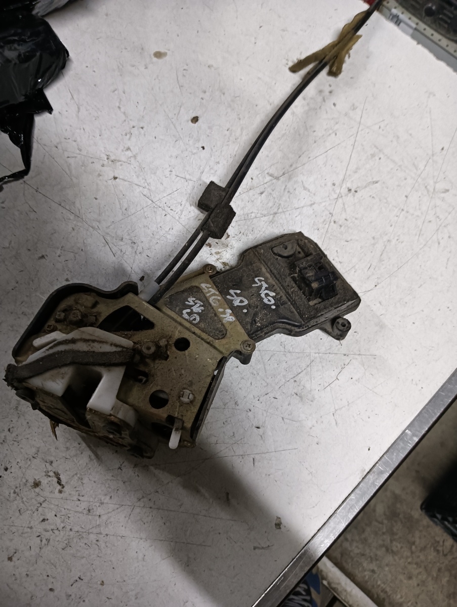 Broasca usa stanga spate MAZDA 2 2004> – foto 2