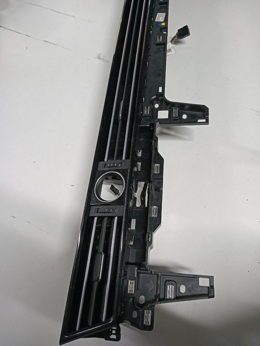 GRILA ventilatie VOLKSWAGEN PASSAT 3G2 2014 - >