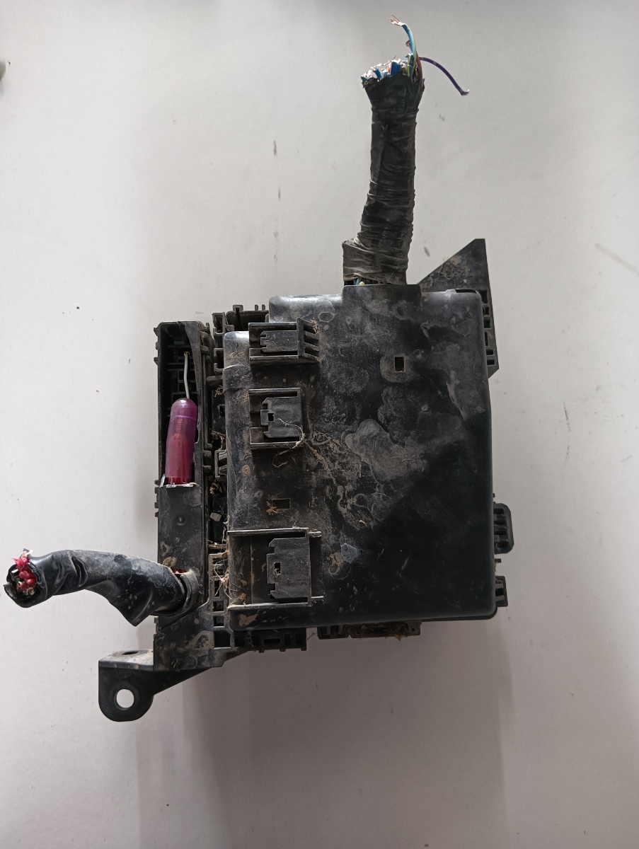 Panou sigurante MITSUBISHI OUTLANDER I CU_W 2001 - 2008 2.0 2.0 4G63 (DOHC 16V)