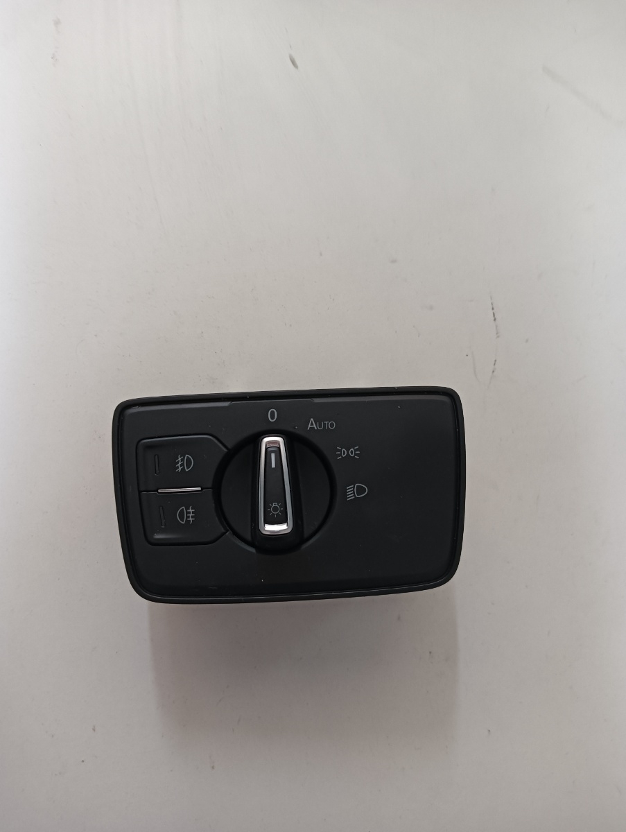 Bloc lumini VW (SVW) PASSAT B8 2016 - > 3g0941633h