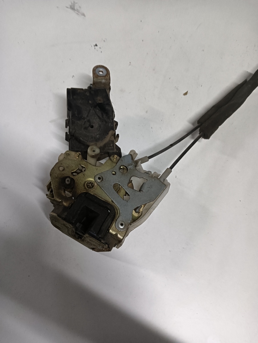 Broasca usa dreapta spate SUBARU FORESTER II SG 2002 - 2012 – foto 2