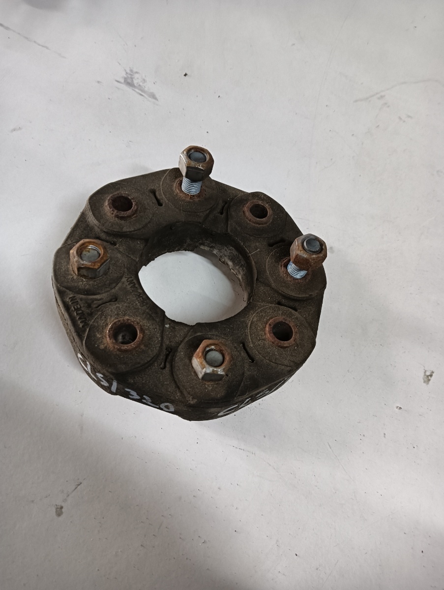 Flansa cardan MERCEDES-BENZ CLS C219 2004 - 2011 – foto 2