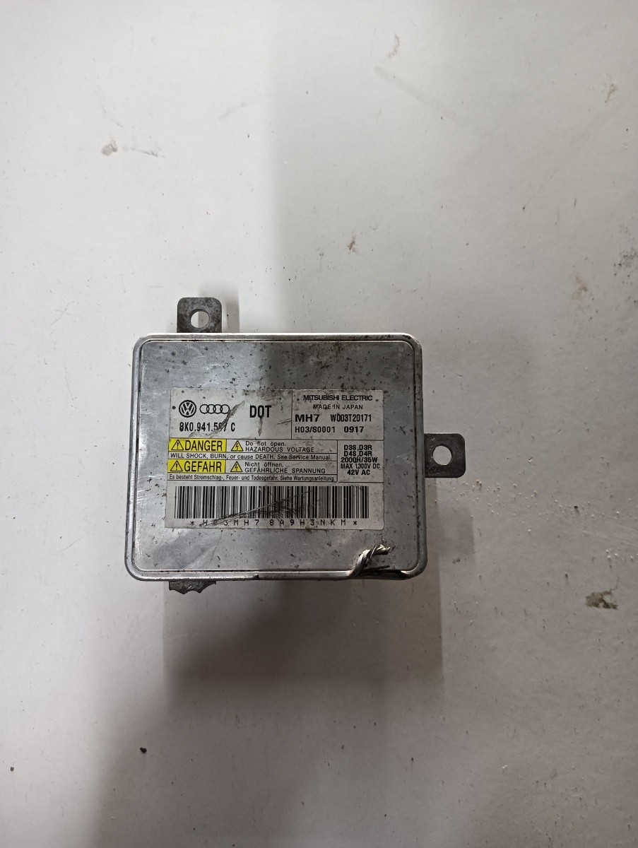 Balast xenon dreapta fata VOLKSWAGEN TOUAREG 7P5, 7P6 2010 - 2018 8k0941597c