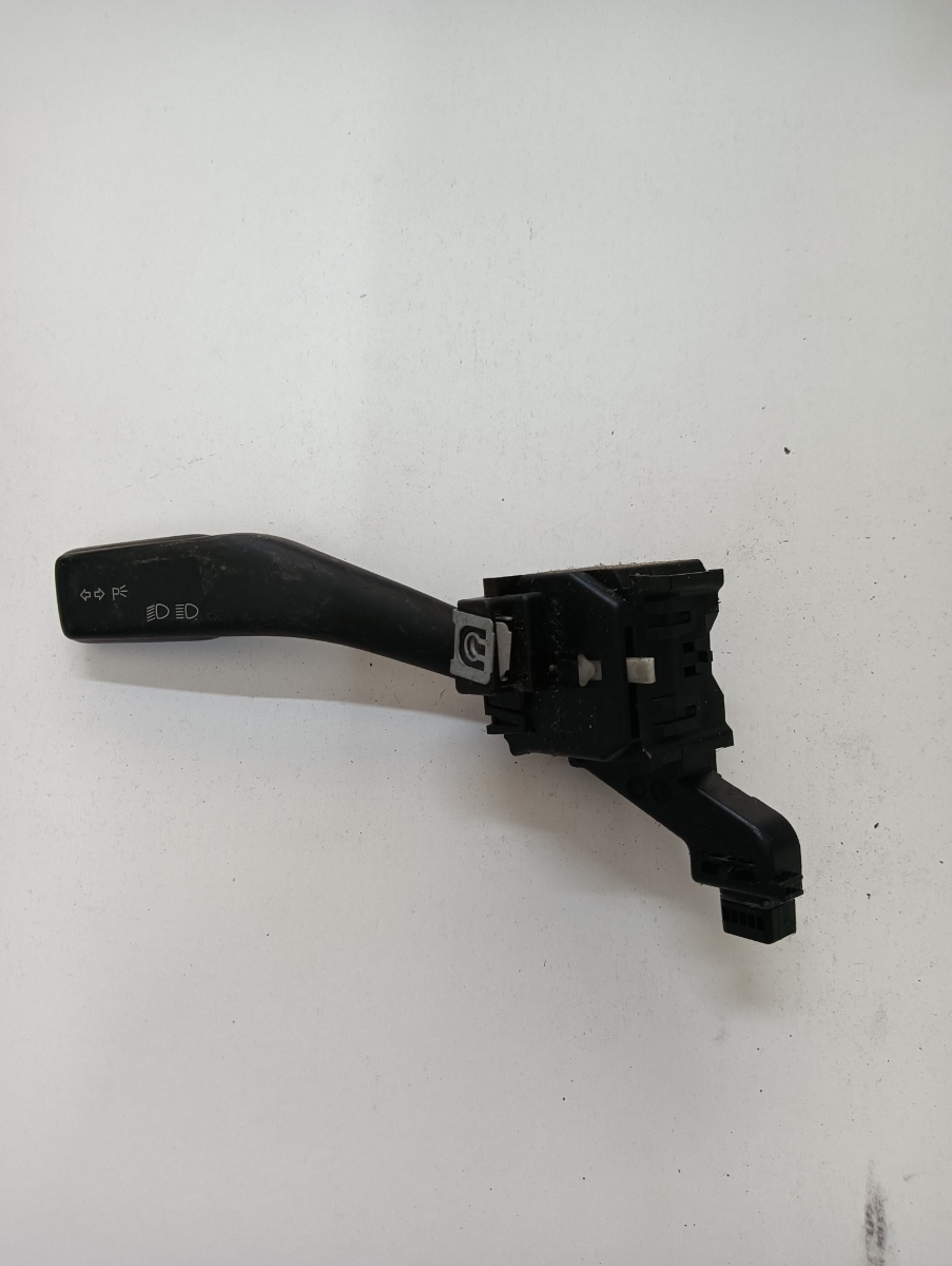 Maneta semnalizare  SEAT LEON II 1P1 2005 - 2013 1k0953513cn