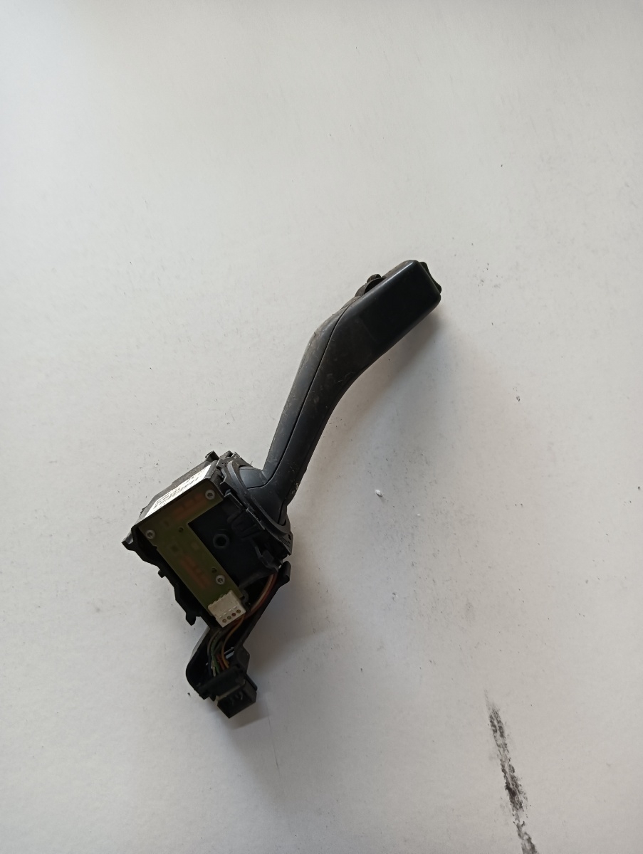 Maneta semnalizare  SEAT LEON II 1P1 2005 - 2013 1k0953513a