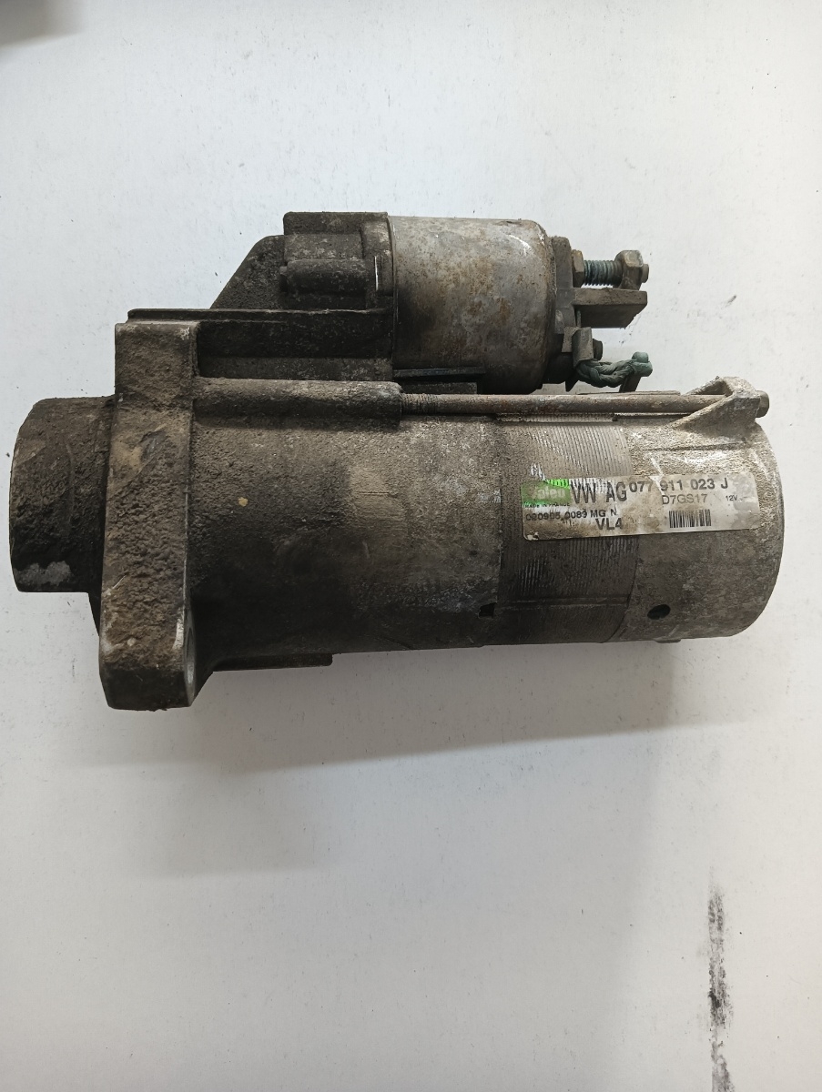 Electromotor AUDI A8 II 4E2, 4E8 2002 - 2010 4.2 quattro AUX Ag077911023j