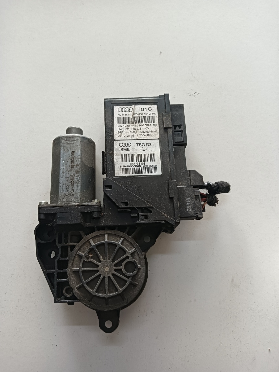 Motoras geam pivotant stanga spate AUDI A8 II 4E2, 4E8 2002 - 2010 4e0959801c