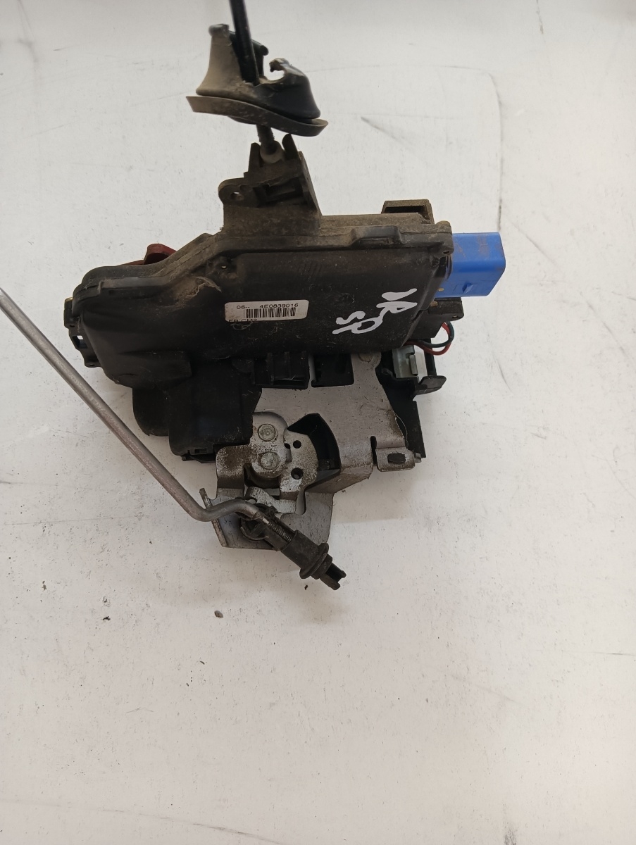 Broasca usa dreapta spate AUDI A8 II 4E2, 4E8 2002 - 2010 4e0839016