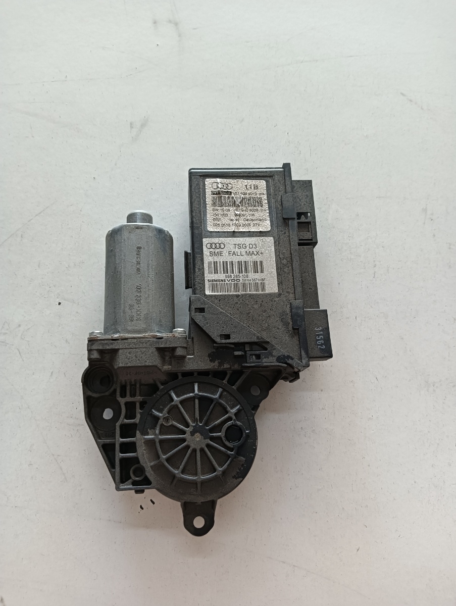 Motoras geam pivotant stanga fata AUDI A8 II 4E2, 4E8 2002 - 2010 4e1959801b