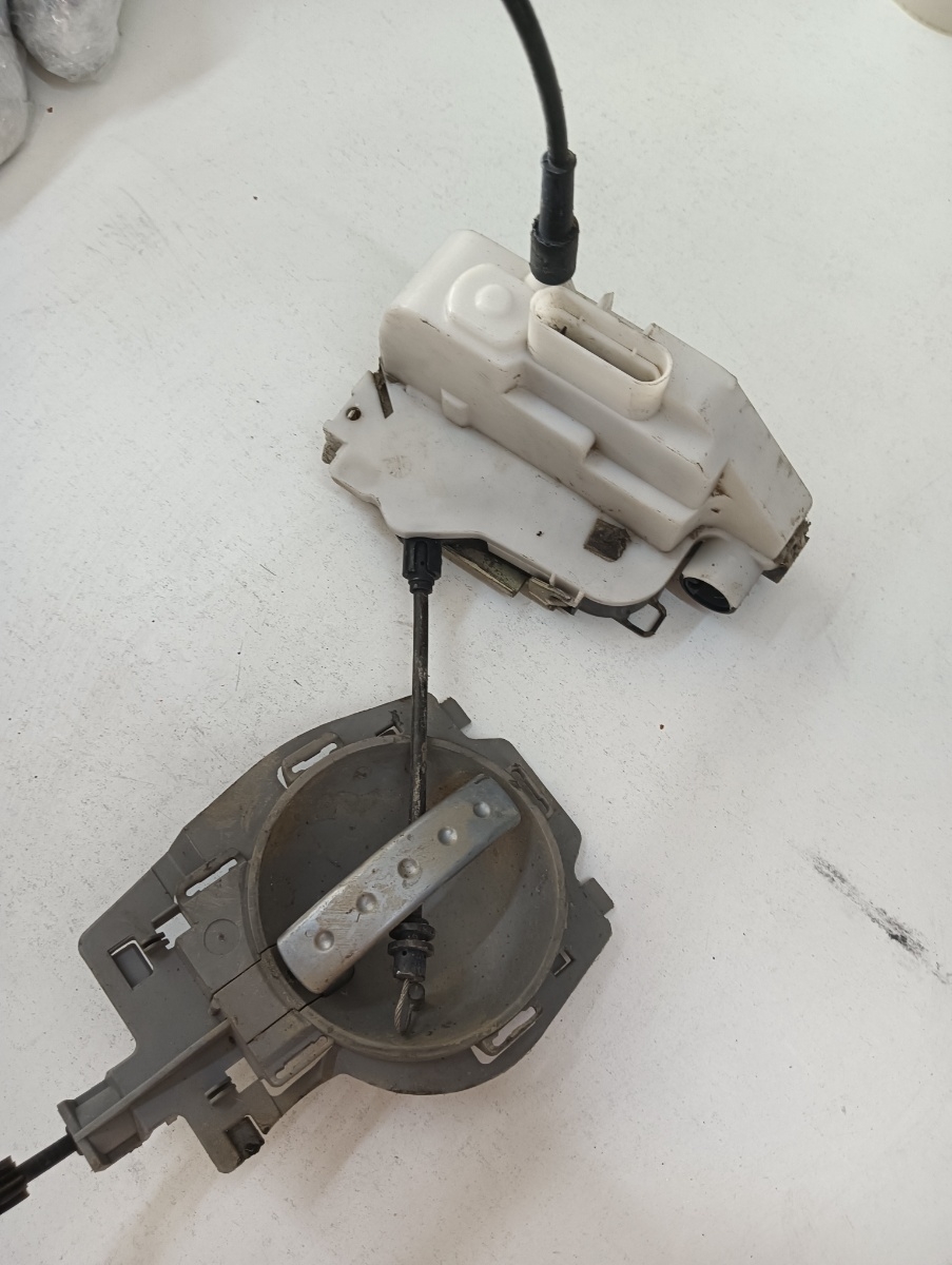 Broasca usa stanga fata CITROËN C3 Pluriel HB_ 2003 - >