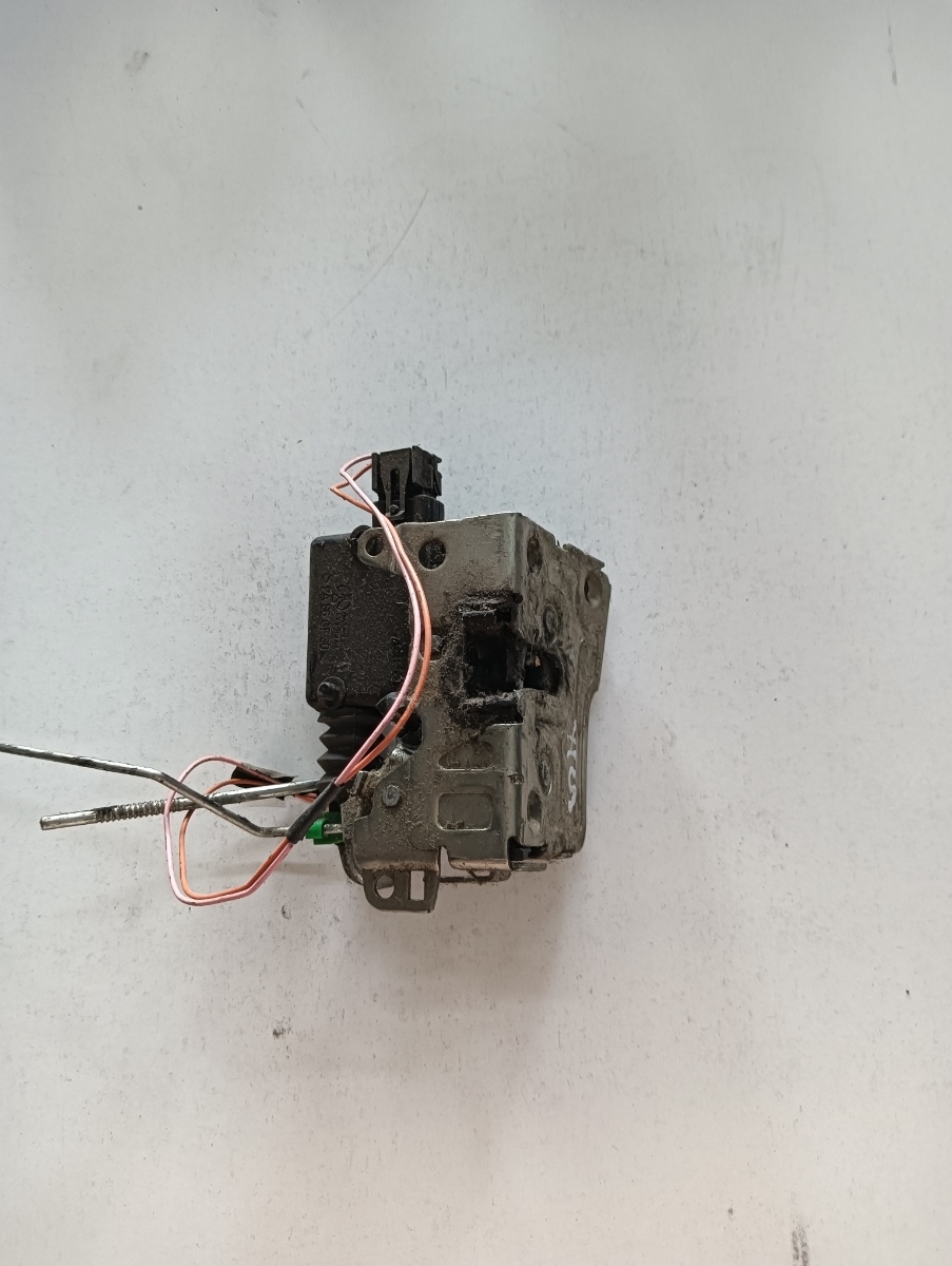 Broasca usa stanga fata DACIA LOGAN LS_ 2004 - >