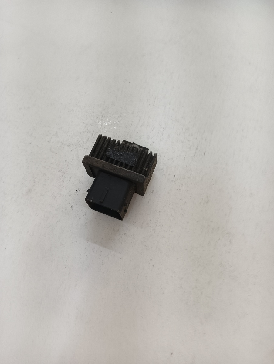 Releu bujii  DACIA LOGAN LS_ 2004 - > 9640469680
