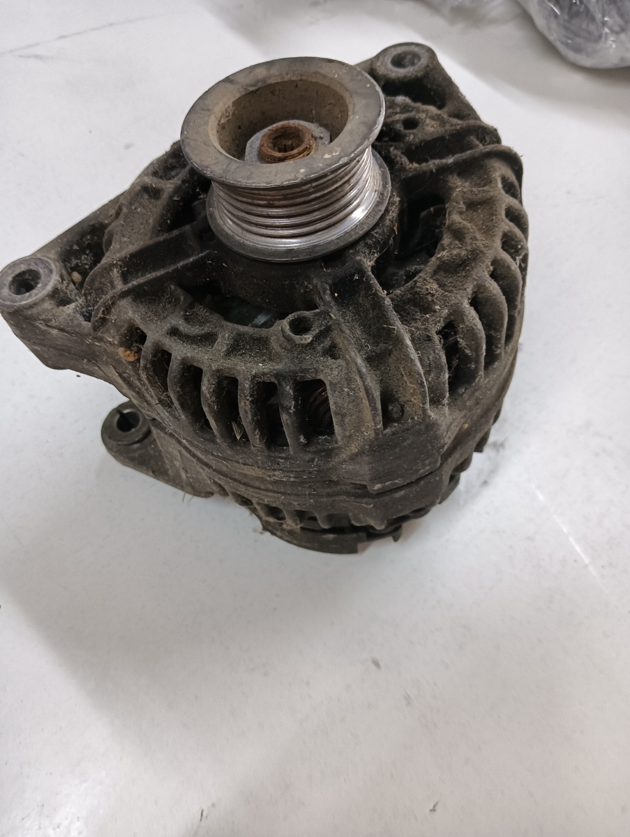 Alternator OPEL ASTRA G Estate F35_, T98 1998 - 2009 – foto 2