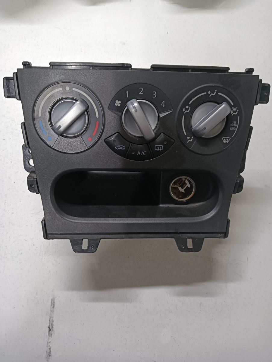 Climatizare  OPEL AGILA B H08 2008 - 2014