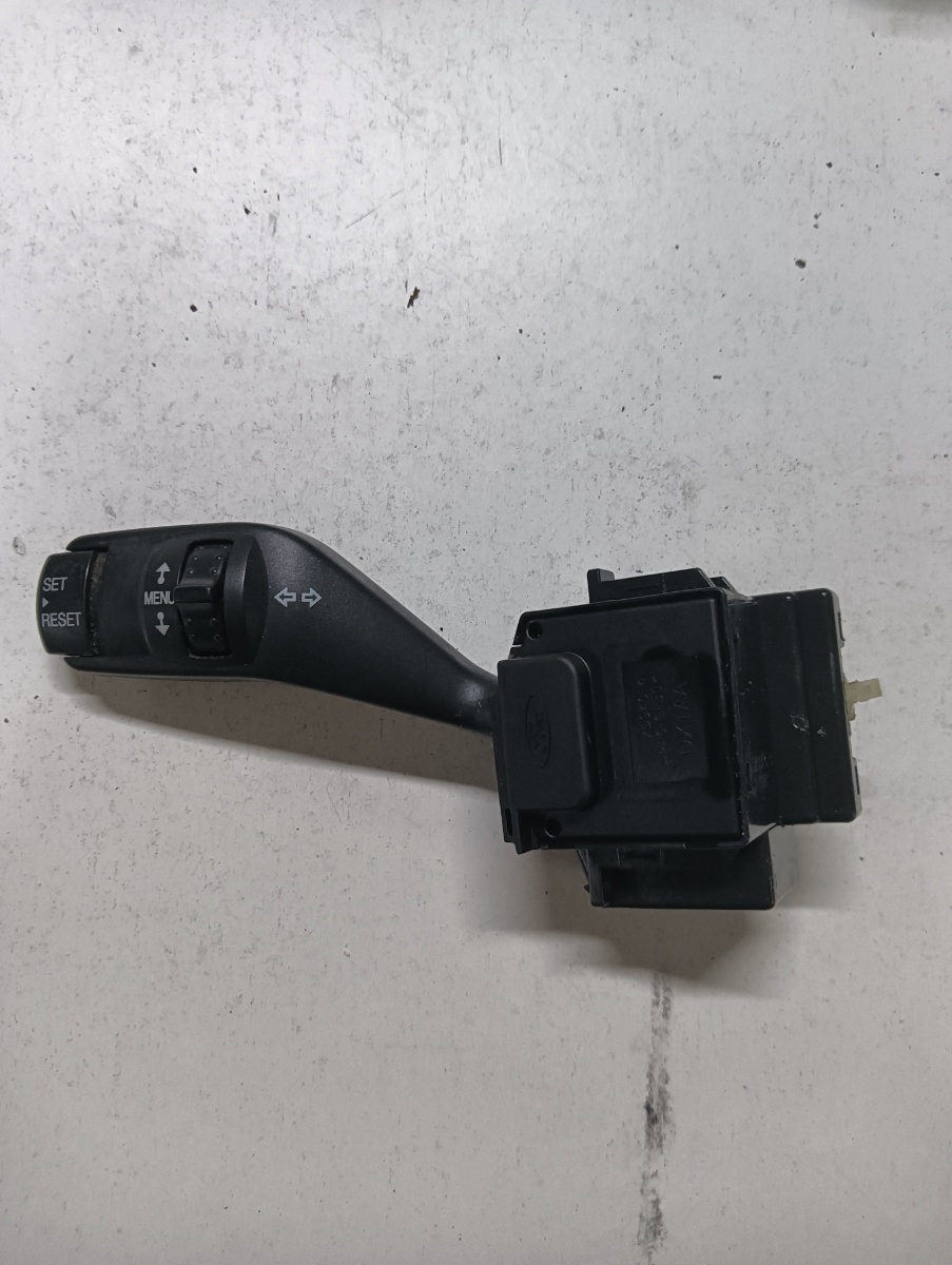 Maneta semnalizare  FORD KUGA II DM2 / Escape 2012 - > 17d9404dx1aa