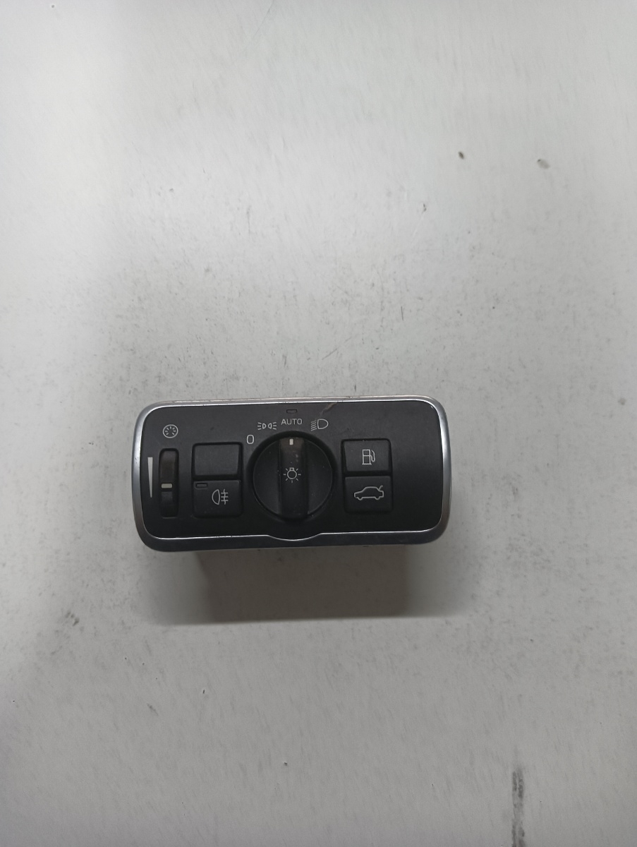 Bloc lumini VOLVO XC60 156 2008 - > 30739448