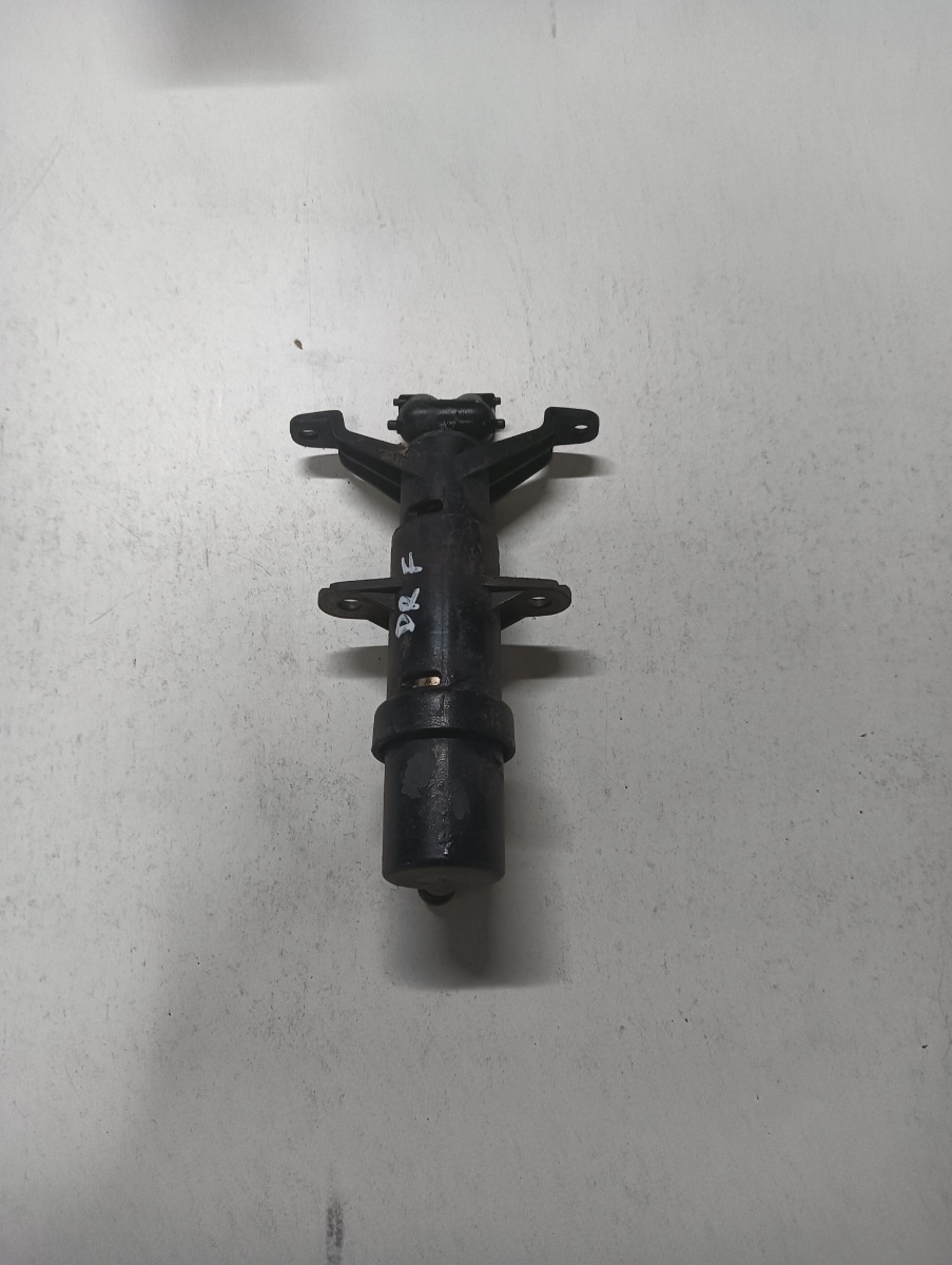Spalator far dreapta fata VOLKSWAGEN TOUAREG 7LA, 7L6, 7L7 2002 - 2013