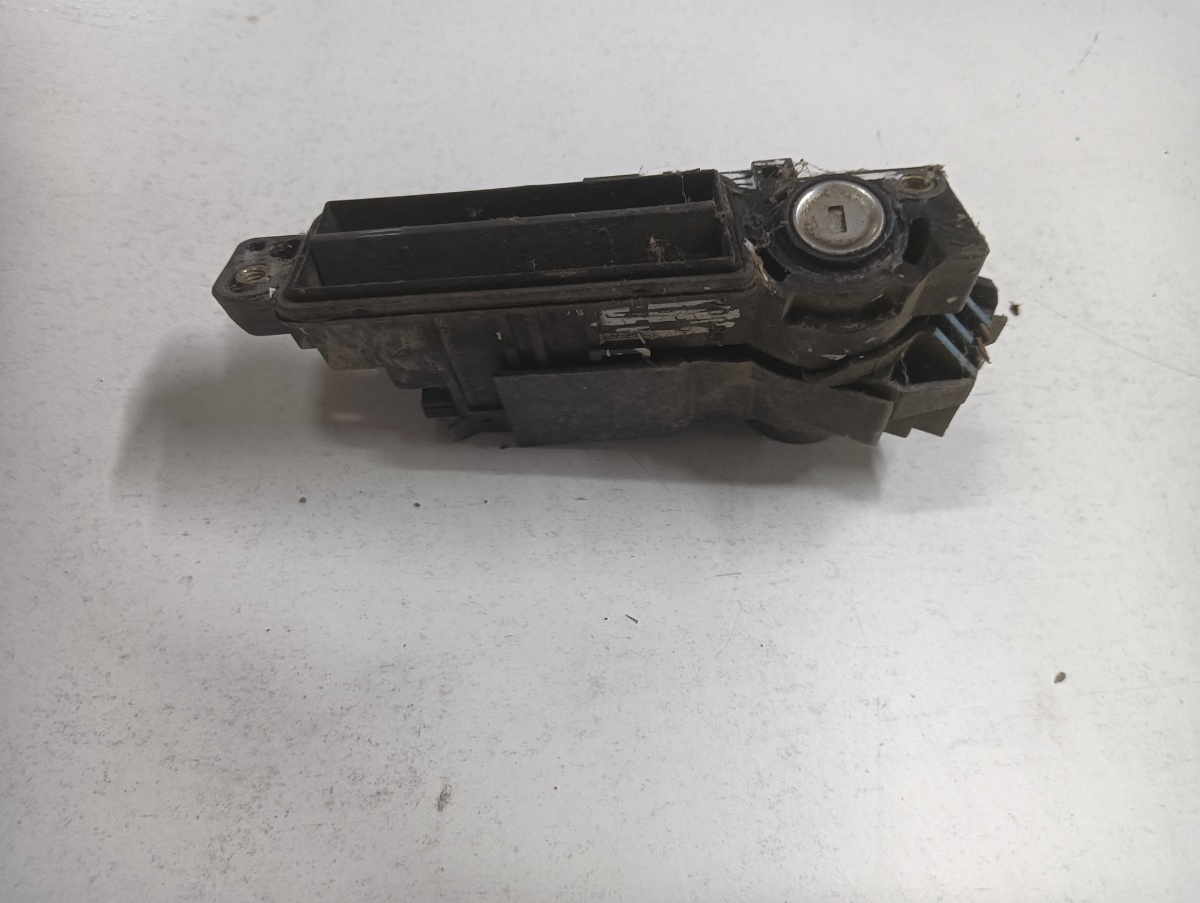 Broasca haion MERCEDES-BENZ C-CLASS II W203  2000 - 2007 – foto 2