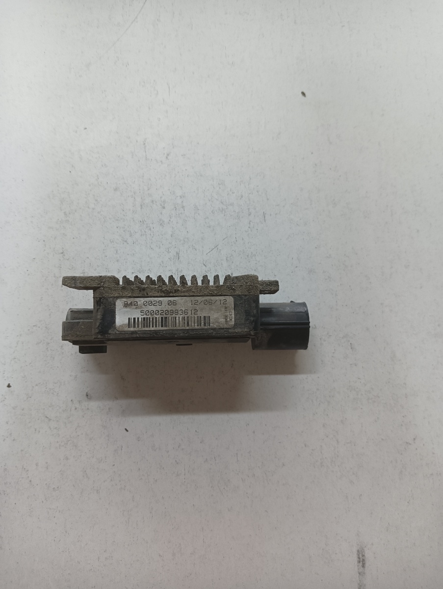 Releu Electroventilator  FORD FOCUS III Saloon 2010 - > 940002906