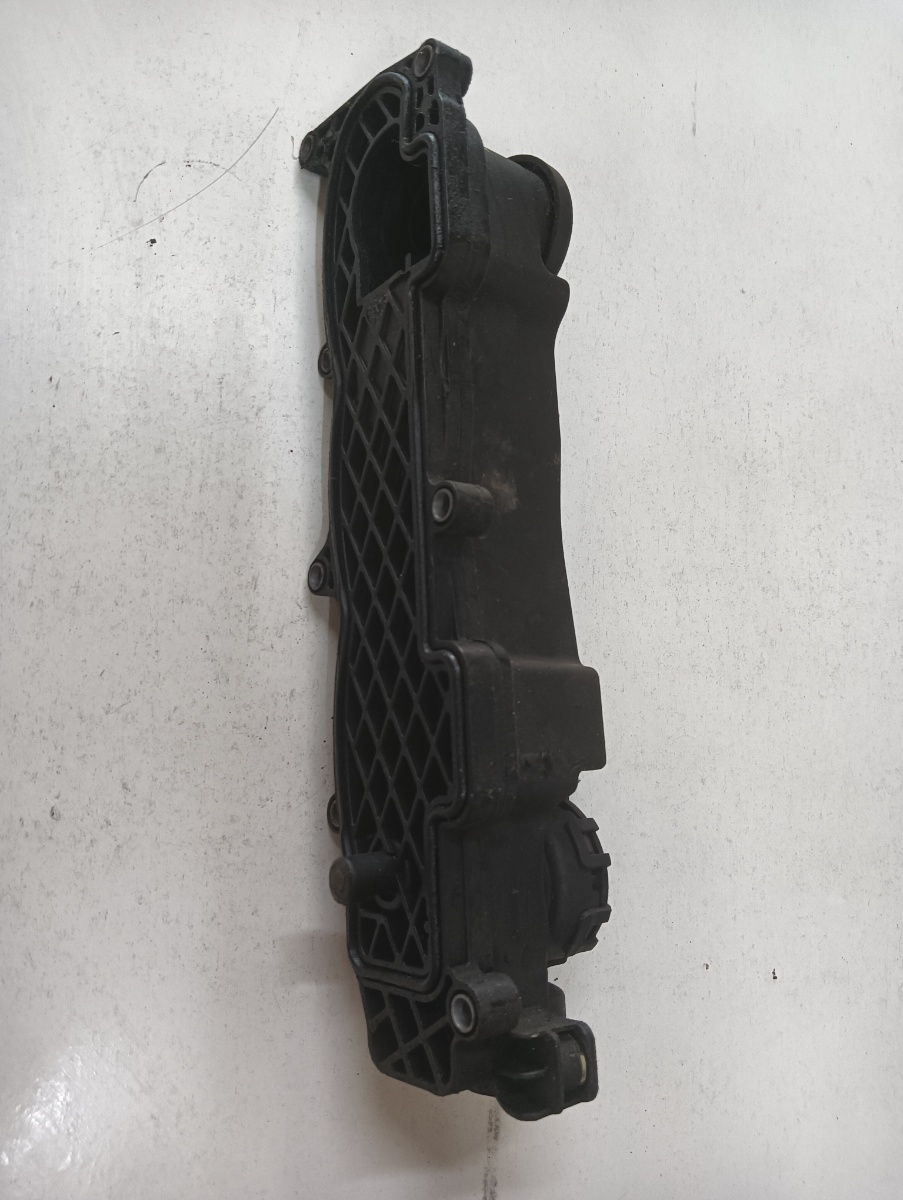 Capac culbutori CITROËN C4 Picasso I UD_ 2006 - 2013 1.6 HDi 9HY (DV6TED4), 9HZ (DV6TED4) – foto 2